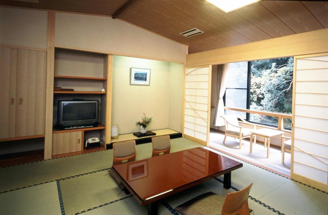 Kouraku Otel Misasa Dış mekan fotoğraf